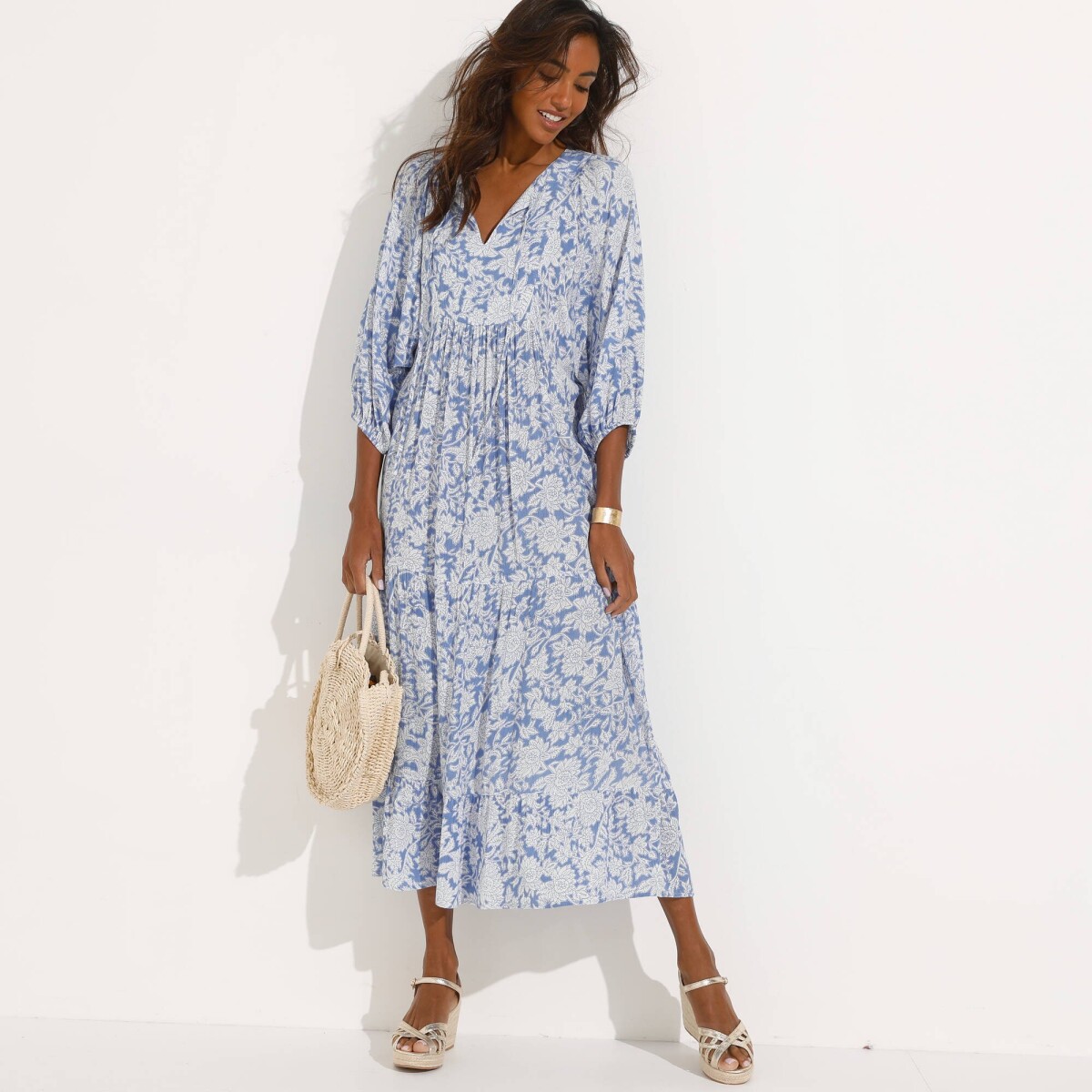 Dlhé krepónové šaty s potlačou