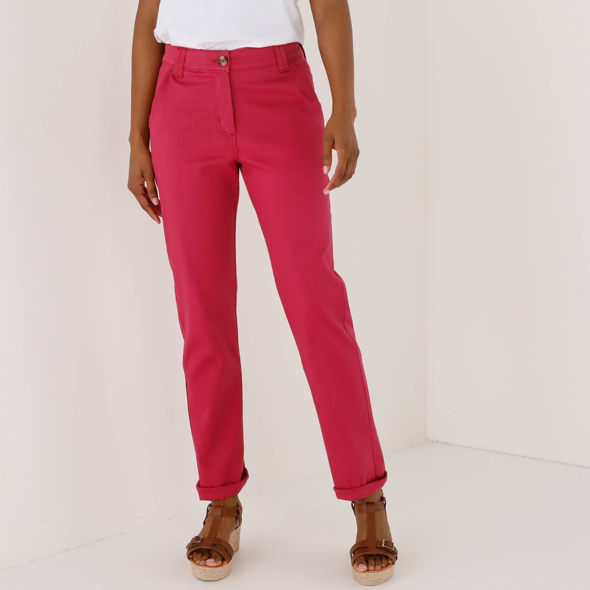 Strečové chino nohavice