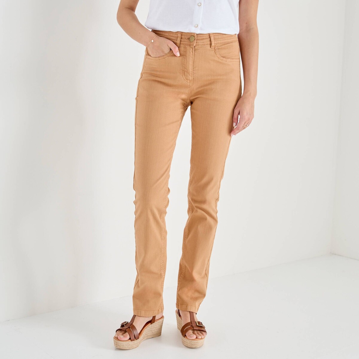 Dlhé zoštíhľujúce nohavice