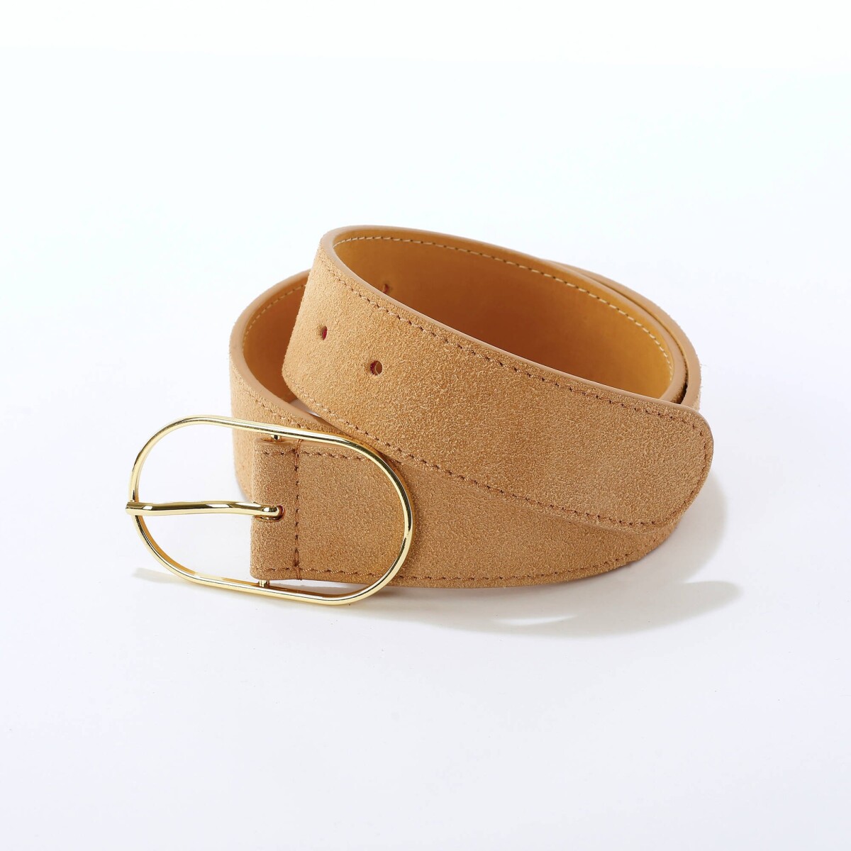 Kožený opasok s kovovou_x000D_
		sponou