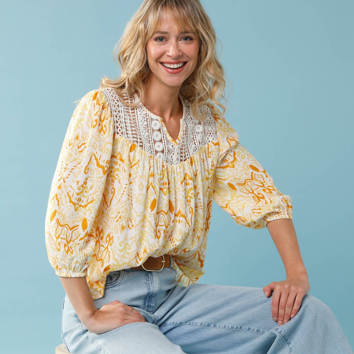 Blúzka s potlačou a macramé, pre nižšiu postavu