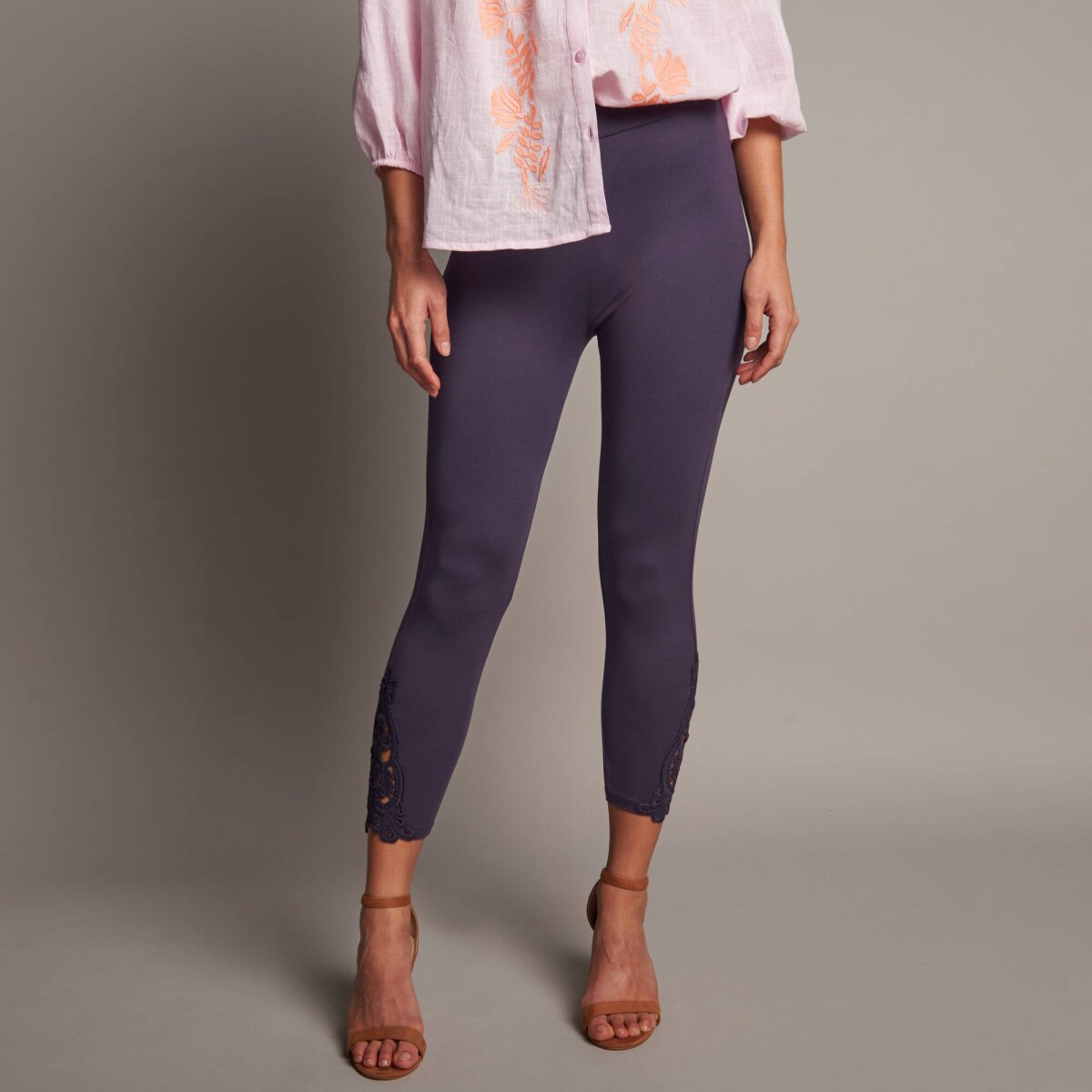 3/4 legíny s macramé a pružným pásom