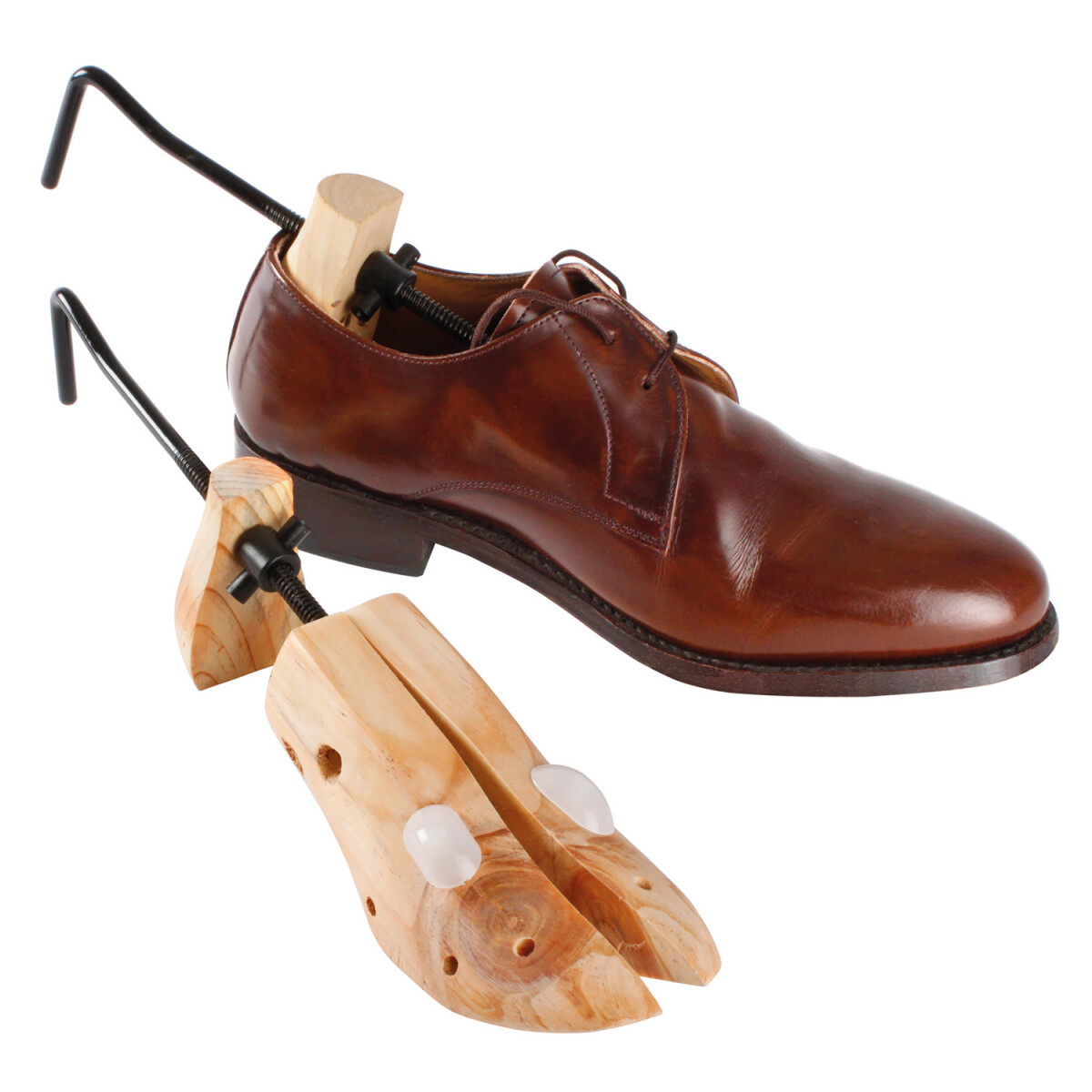 Drevený napinák pre pánske topánky