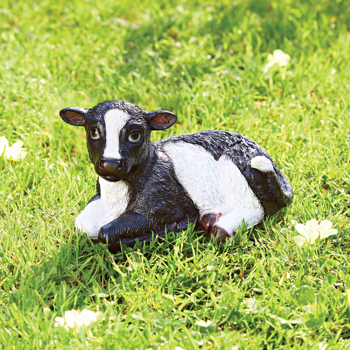 Záhradná dekorácia "Teliatko" ležiace