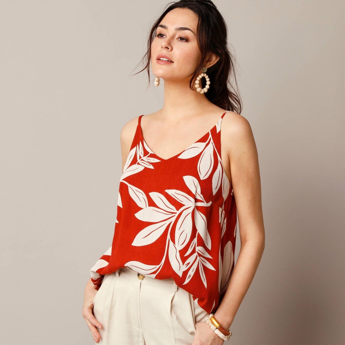 Top s potlačou a nastaviteľnými ramienkami