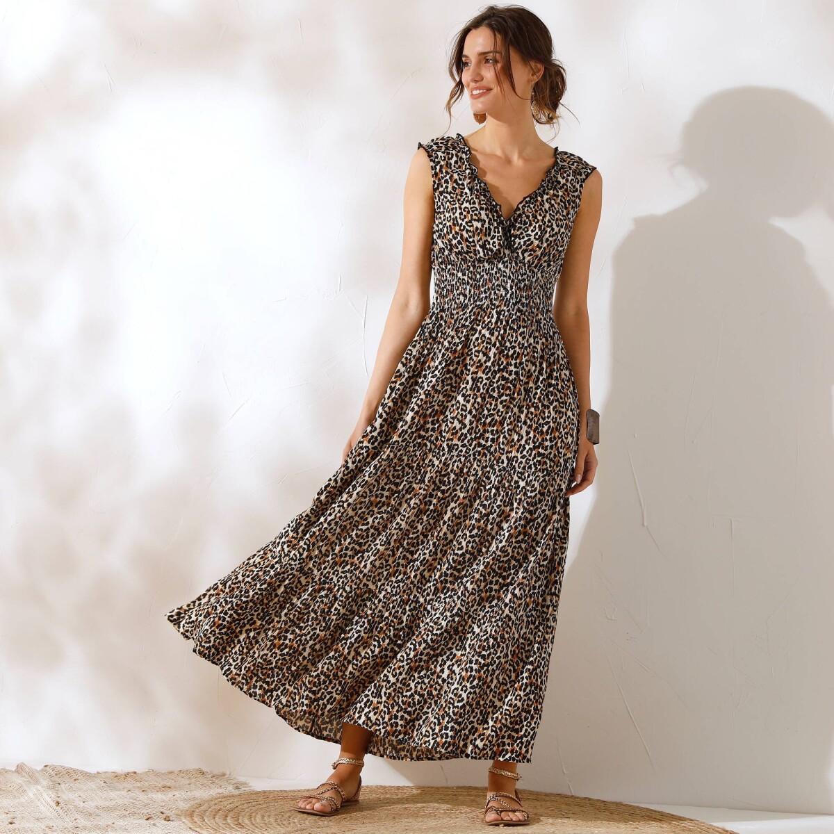 Dlhé šaty s potlačou, bez rukávov