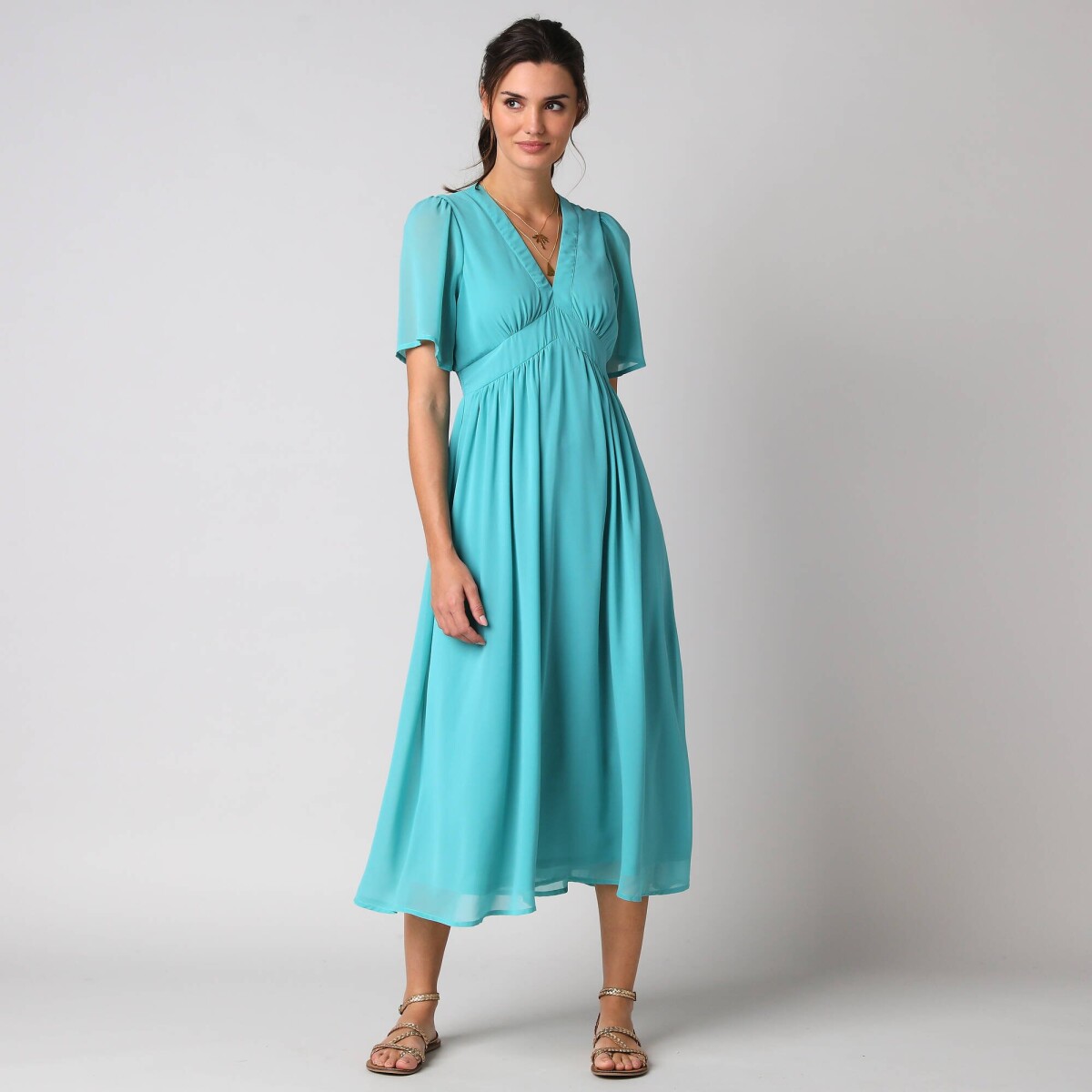 Dlhé volánové jednofarebné šaty