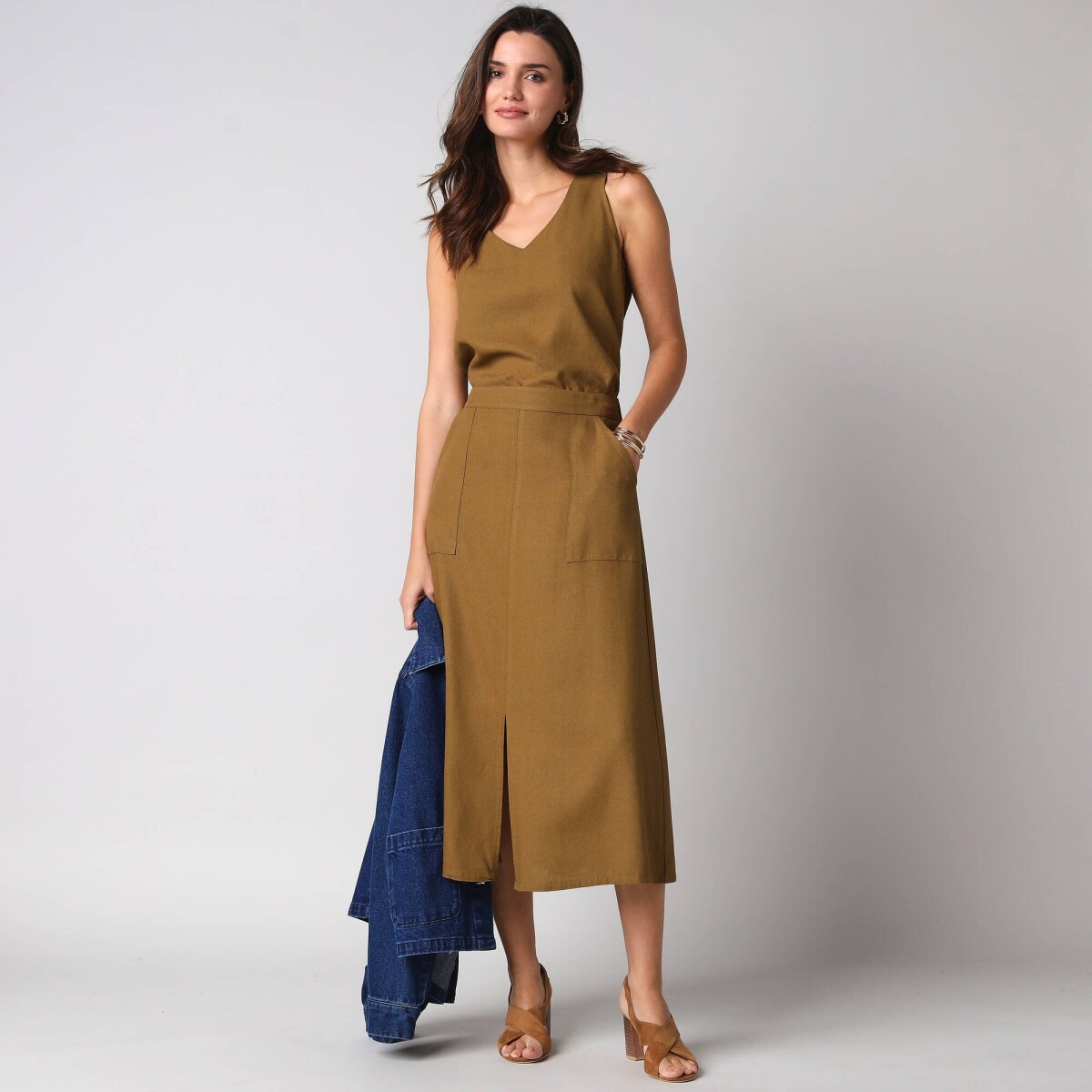 Dlhá sukňa s rozparkom