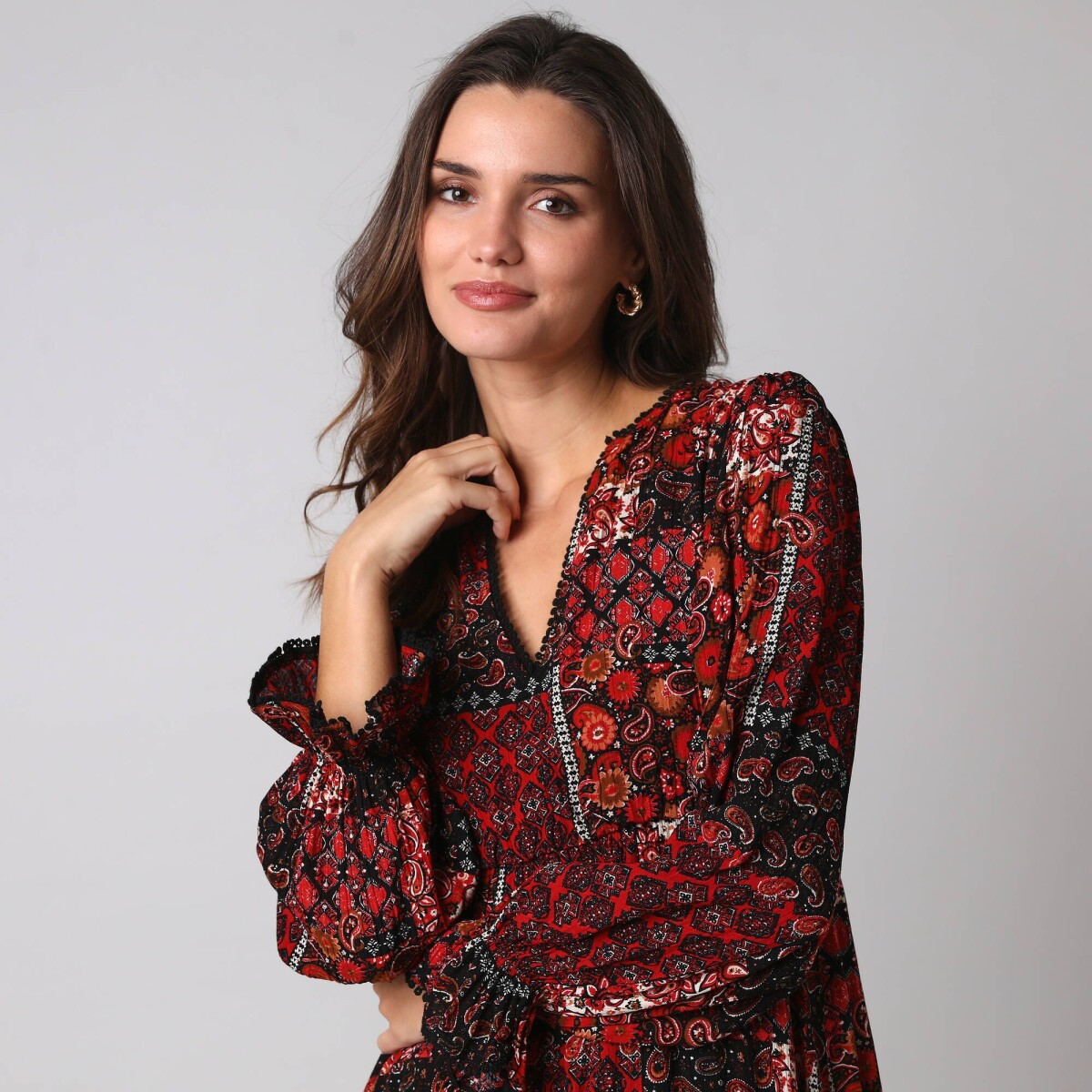 Dlhé šaty s patchwork boho potlačou