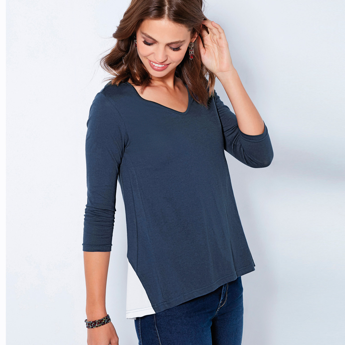 Tričko s kontrastnou vložkou a mašličkou