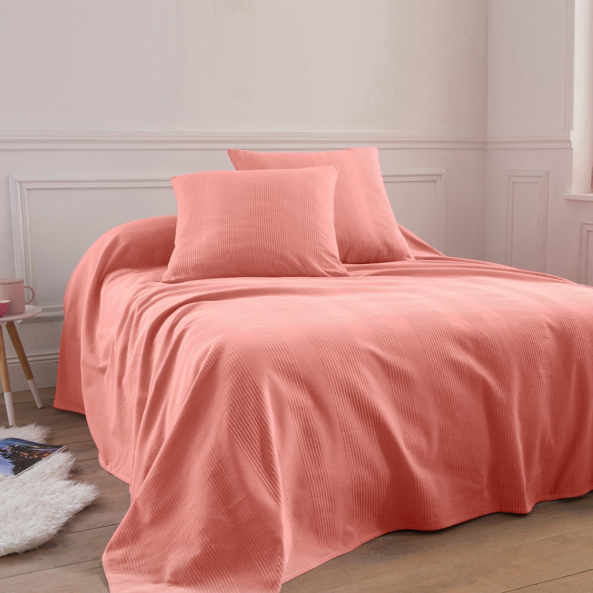 E-shop Jednofarebná tkaná prikrývka na posteľ, bavlna