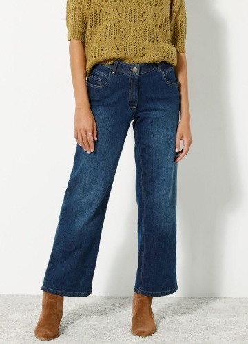 Široké skrátené džínsy