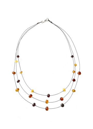 Trojitý strieborný náhrdelník s jantárovými guličkami