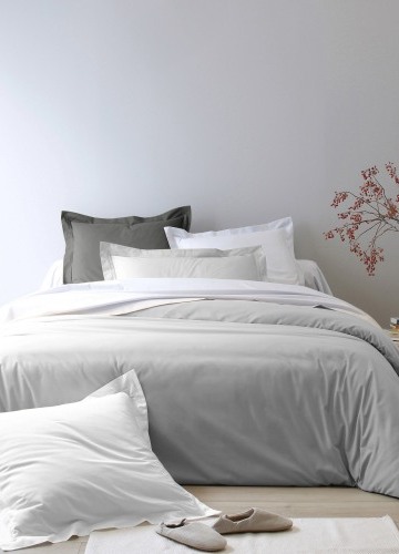 Jednofarebná posteľná bielizeň z perkálu zn. Colombine