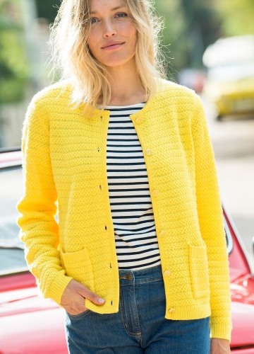 Propínací svetr z úpletu se vzorem