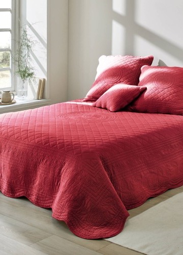 Jednofarebná prikrývka na posteľ Cassandre