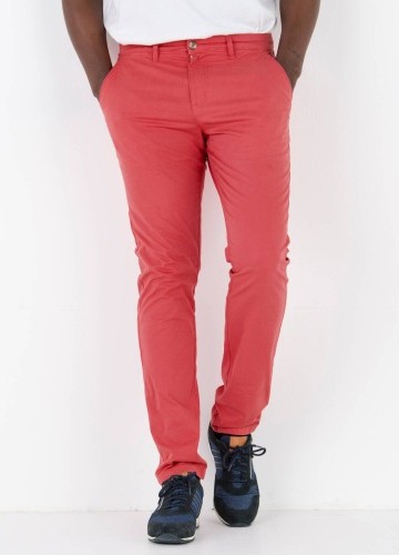 Chino kalhoty ze strečového kepru, střih s tvarovaným pasem, speciálně pro plnější postavu