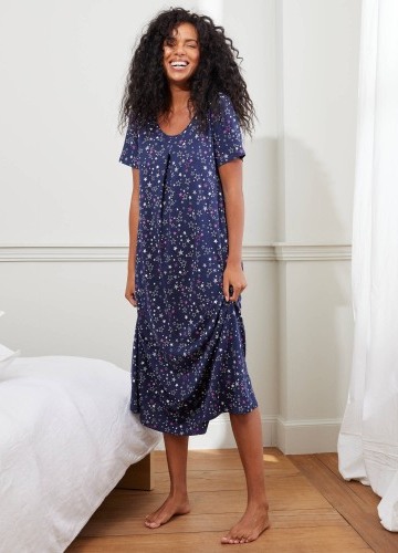 Dlouhá noční košile s potiskem a krátkými rukávy