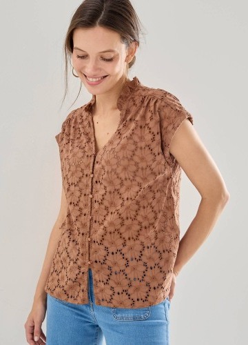 Madeirová halenka s výstřihem do V