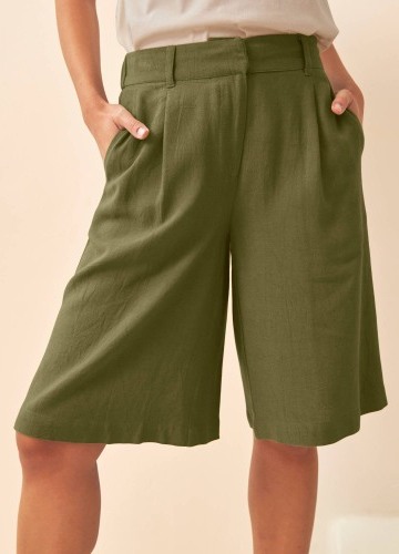 Široké bermudy s prímesou ľanu