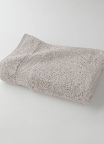 Jednobarevná froté sada koupelnového textilu zn. Colombine, luxusní kvalita 540 g/m2