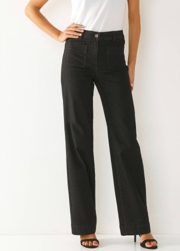 Široké džíny s vysokým pasem pro postavu méně než 160 cm