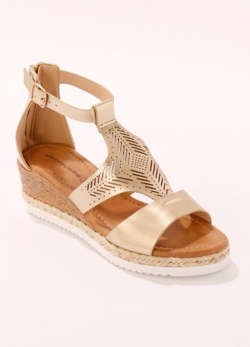 Perforované sandály na lýkovém klínku