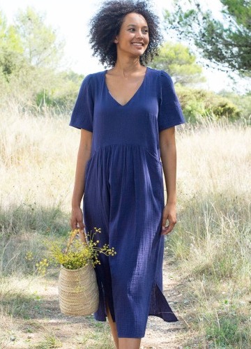 Mušelínové rozšířené midi šaty s výstřihem do V