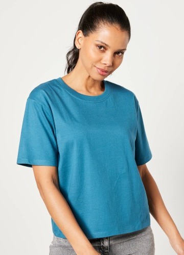 Voľné tričko s krátkymi rukávmi