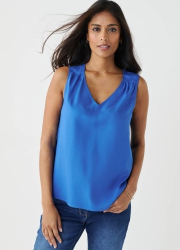 Jednofarebný top s výstrihom do V
