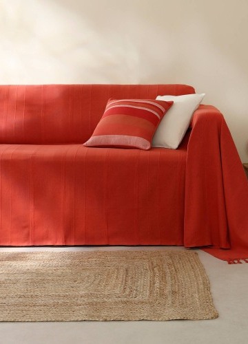 Jednofarebná ručne tkaná bavlnená prikrývka alebo obliečka na vankúš