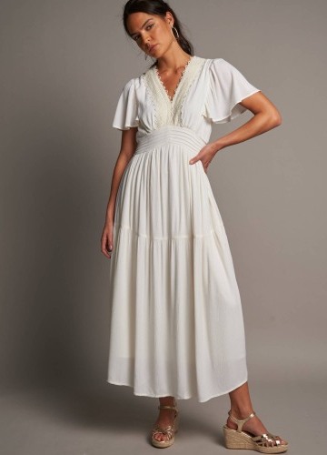 Rozšírené krepónové dlhé šaty s macramé