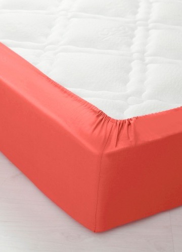 Jednobarevné napínací prostěradlo zn. Colombine® s hloubkou rohů 32 cm, z bavlny