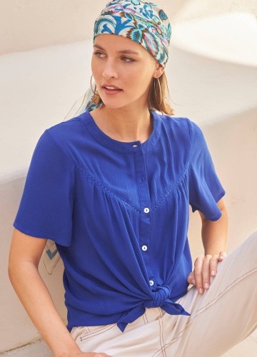 Vzdušná blúzka s krátkymi rukávmi