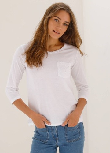 Tričko s madeirovou výšivkou