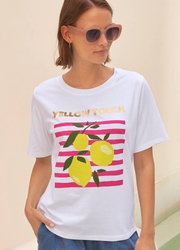 Voľné tričko s potlačou