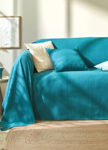 Jednofarebná ručne tkaná bavlnená prikrývka alebo obliečka na vankúš