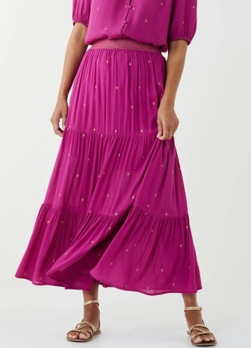 Dlhá volánová sukňa so zlatistou potlačou