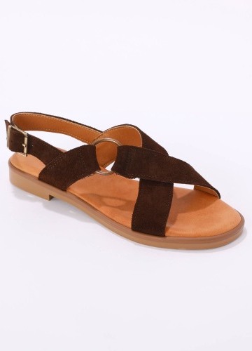 Kožené sandále s prekríženými remienkami