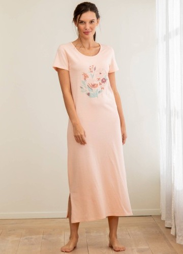 Dlouhá noční košile s krátkými rukávy a potiskem květin