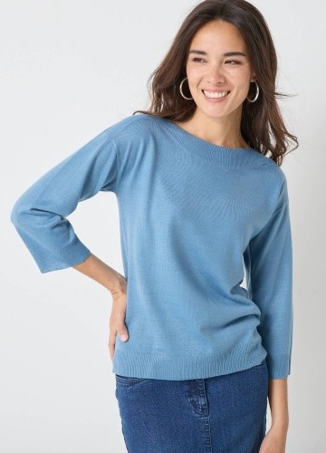 Pulovr s lodičkovým výstřihem a 7/8 rukávy