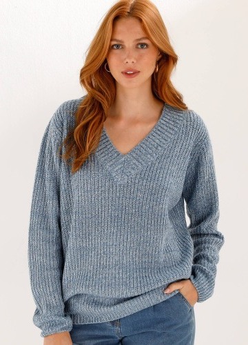 Pulovr s výstřihem do V a hladkým vzorem
