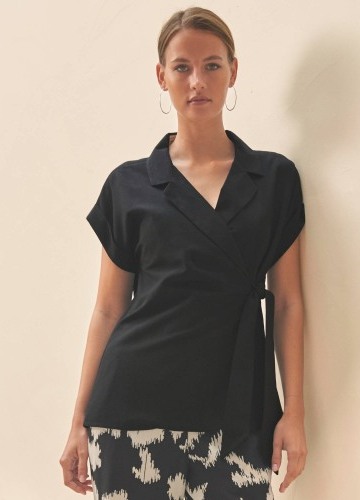 Blúzka s ozdobnou viazačkou