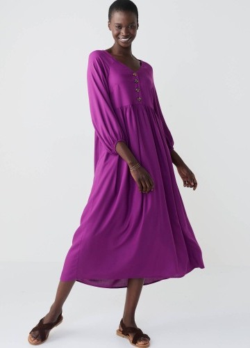 Jednofarebné rozšírené midi šaty na gombíky