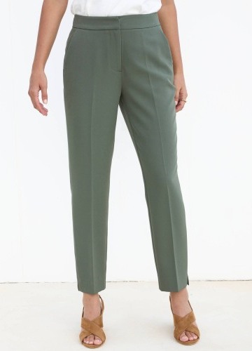 Jednofarebné cigaretové nohavice po členky