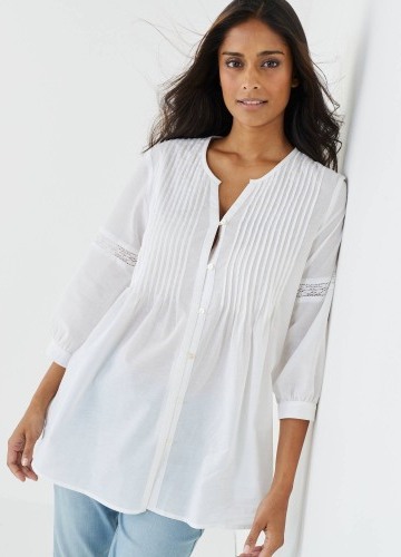 Jednofarebná tunika so zámikmi a macramé