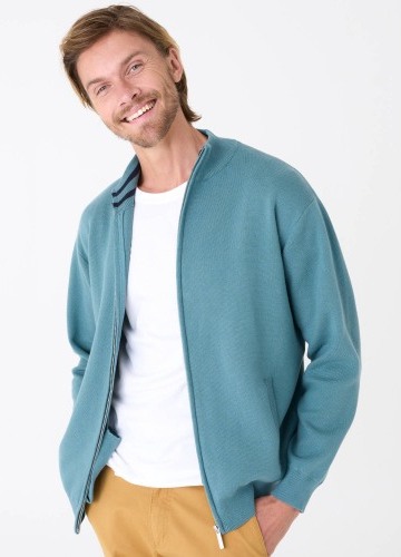 Svetr se stojáčkem a na zip