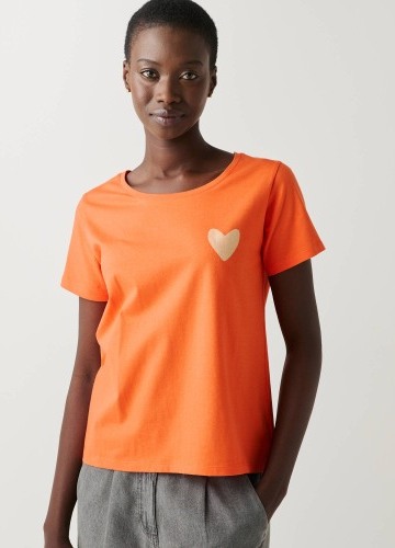 Jednofarebné tričko s potlačou zlatého srdiečka