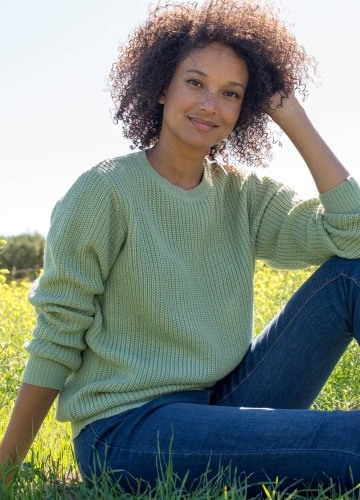 Pulovr s kulatým výstřihem a hladkým vzorem