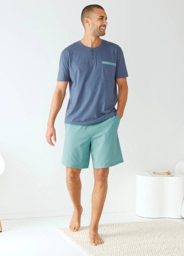 Pyžamo so šortkami a tuniským výstrihom